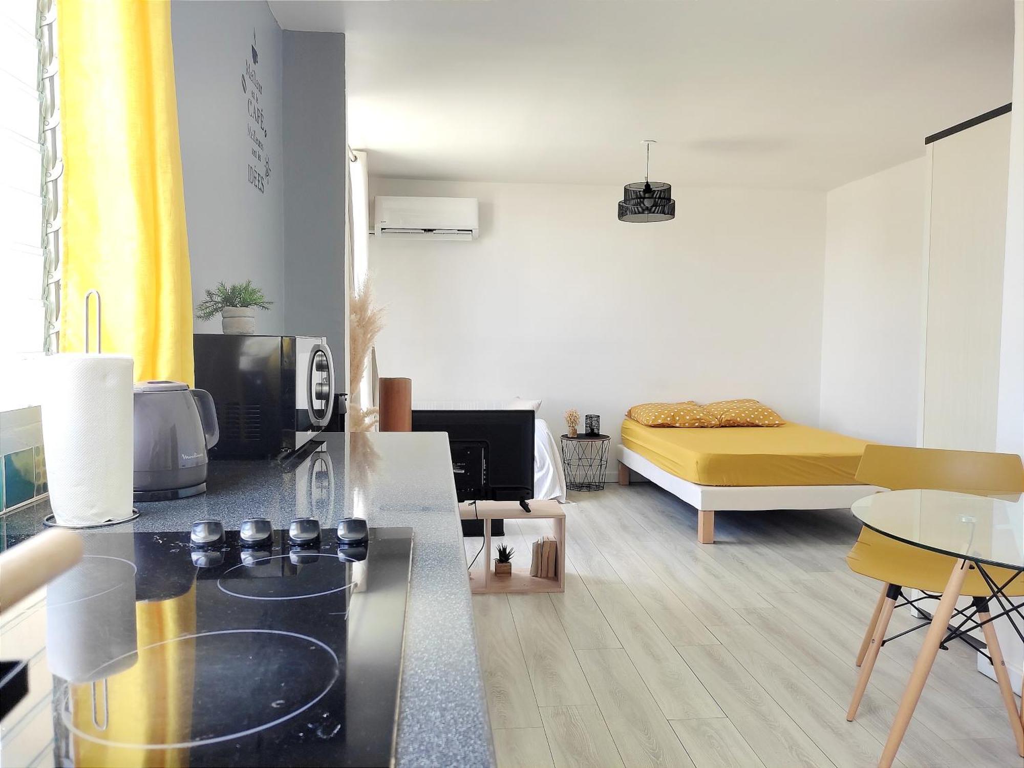 Charmant Studio Idealement Situe A La Marina Du Gosier Apartment Pointe-a-Pitre  Ngoại thất bức ảnh